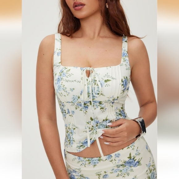 Cider Cream Maxi Skirt with Blue Floral Print - Picture 3 of 6